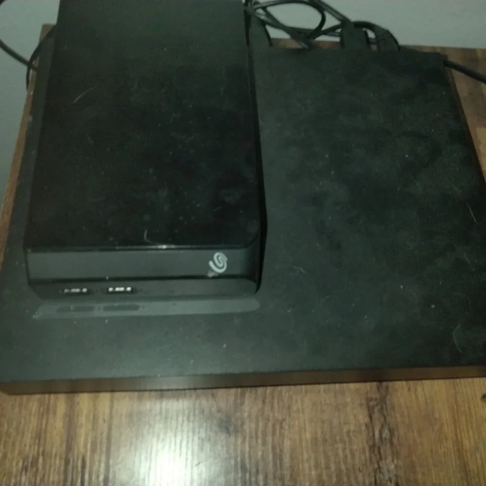Xbox one x with wireless controller and external storage 8tb